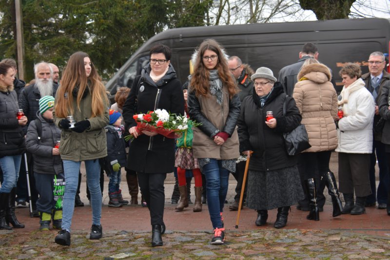 cedrywielkie71arocznicamarszumierci110.jpg