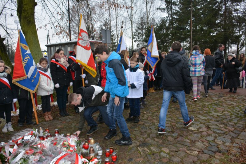 cedrywielkie71arocznicamarszumierci154.jpg
